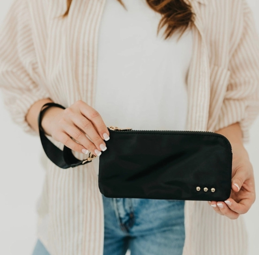 Cove Double Zip Nylon Wristlet Wallet | Black